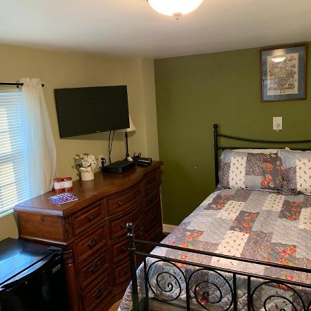 America Sandman B & B Newtown Экстерьер фото