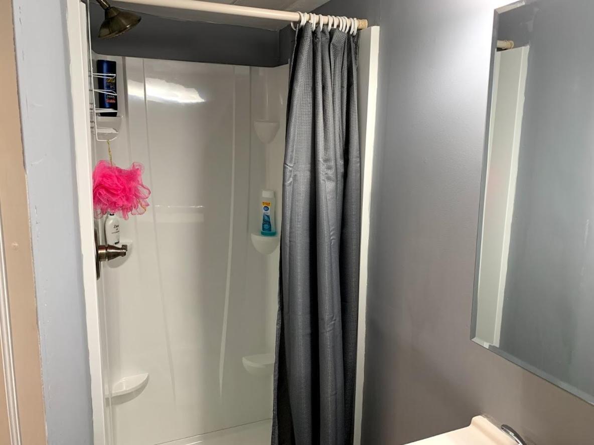 America Sandman B & B Newtown Экстерьер фото