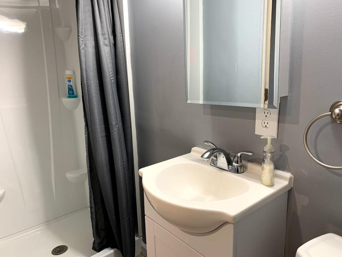 America Sandman B & B Newtown Экстерьер фото